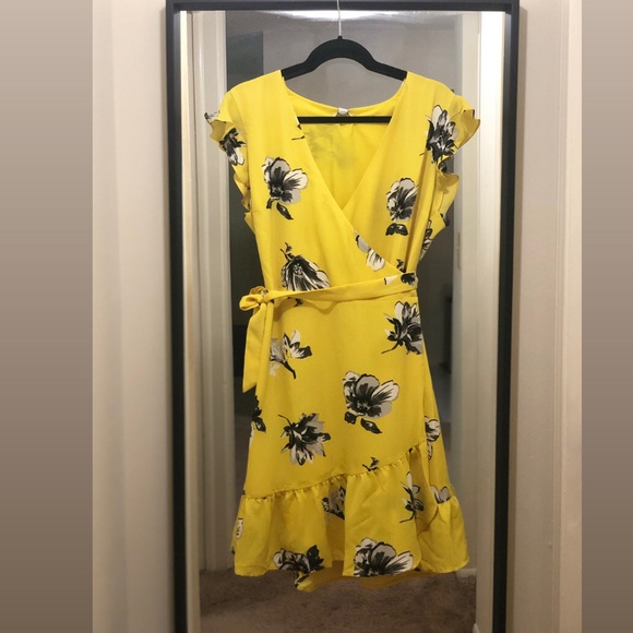 BAR III DRESS - 𝗚𝗥𝗔𝗣𝗛𝗜𝗖 𝗕𝗟𝗢𝗢𝗠 - Picture 2 of 5